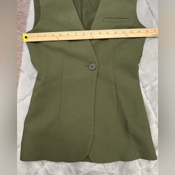 Sir The Label Gilles Vest Olive Green XS Sleeveless Blazer Top NWT Structured - Picture 12 of 16